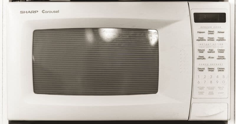 Samsung Microwave Won't Turn On: 3 Kinds of Dead