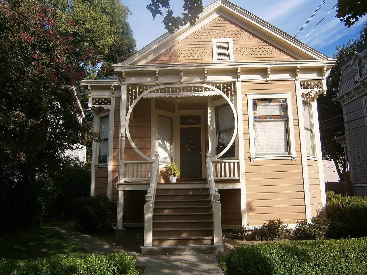 Historic homes in Sacramento, California state capital